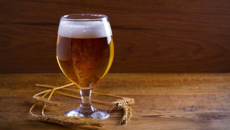 Itt a Soproni nagy bejelentése: új sörrel bővül az Óvatos Duhaj-széria