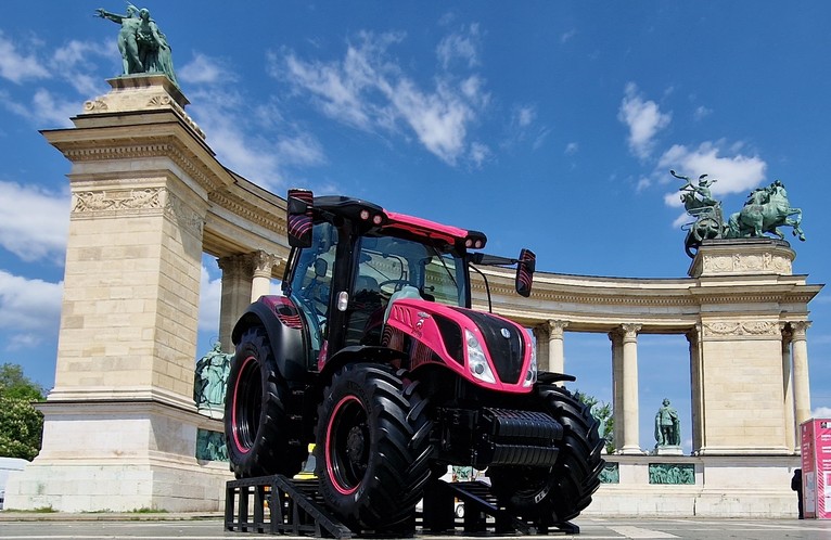 New Holland mezőgazdasági gépek a Giro dItalián