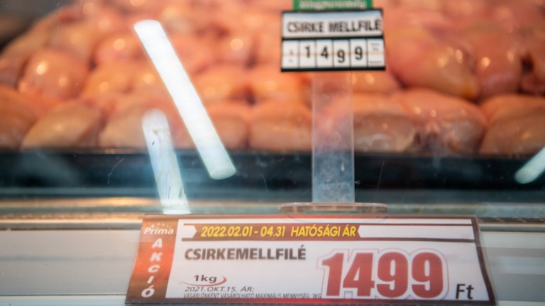 Megjelent a romániai csirkemell a hazai boltokban: ezt sózzák rá a magyarokra?