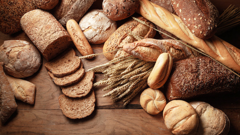 Elképesztő drágulás a boltokban: január végétől ennyibe kerül majd egy kiló kenyér