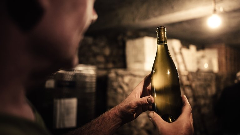 Baj van a magyar borokkal, az ellenőrök szerint még a moldovai is jobb