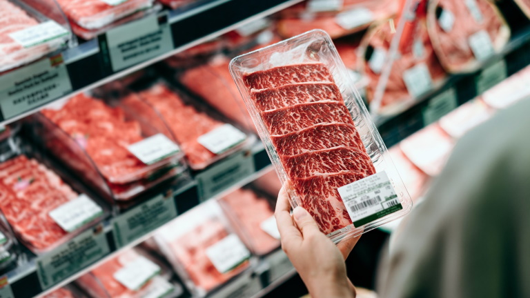 Aggódnak az USA-ban: megtévesztő csomagolású marhahúsok lephetik el a boltokat
