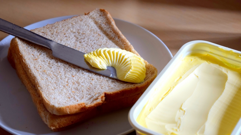 Pokolian megdrágult a margarin egy év alatt: lassan luxuscikk lesz Magyarországon