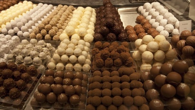 Jöhet a nagy csokoládédrágulás? Drasztikus lépésre kényszerültek a gyártók