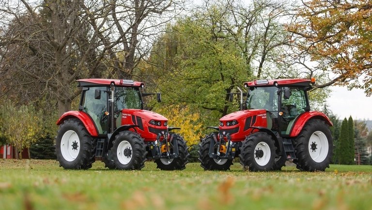 Filléres traktorral hódítanák meg a magyar agráriumot a románok + FOTÓK