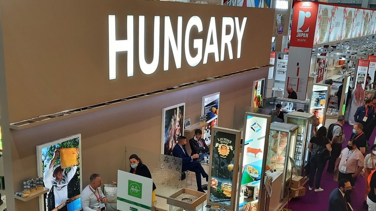 Rekordszámú magyar kiállító a dubaji élelmiszeripari expón: imádják a termékeiket