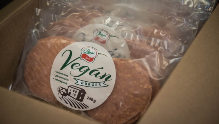A híres magyar húsgyártó is beszállt a vegán termékek piacára