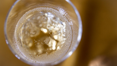 Durva, milyen pezsgőt készítettek Franciaországban: ilyen még nem volt a világon