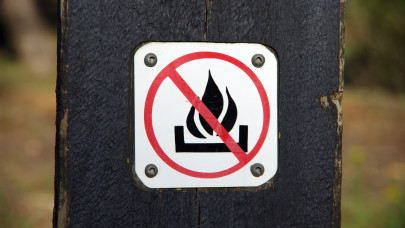Itt a figyelmeztetés: ezekben a megyékben szeptember 20-tól tilos a tűzgyújtás
