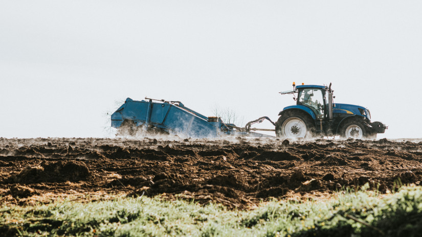 Itt a nagy mezőgépgyártó újabb dobása: brutális traktort szabadítanának a földekre