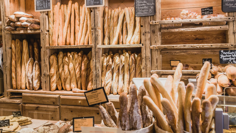 A franciák meglépték: októbertől csak ilyen kenyerek lesznek a boltjaikban