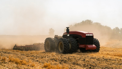 Újabb gépgyártó fordul az önjáró traktorok felé