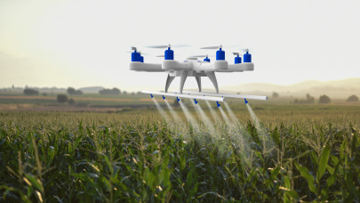 Ezt sokan nem tudják: csak így használhatók a drónok a növényvédelemben