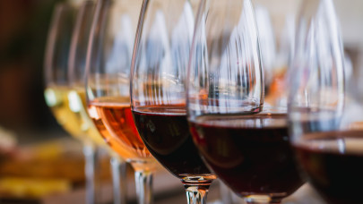 Már nem az olaszok a világ legnagyobb bortermelői: ez az ország állt az élre