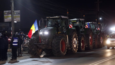 Nem csitul a tüntetés Romániában: egyre többet akarnak a gazdák, fuvarozók