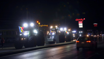 Nem áll le a tüntetés Romániában: bekeményítettek a gazdák